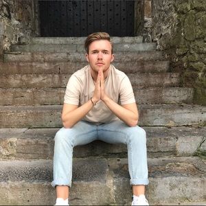 Meet your Posher, Brody